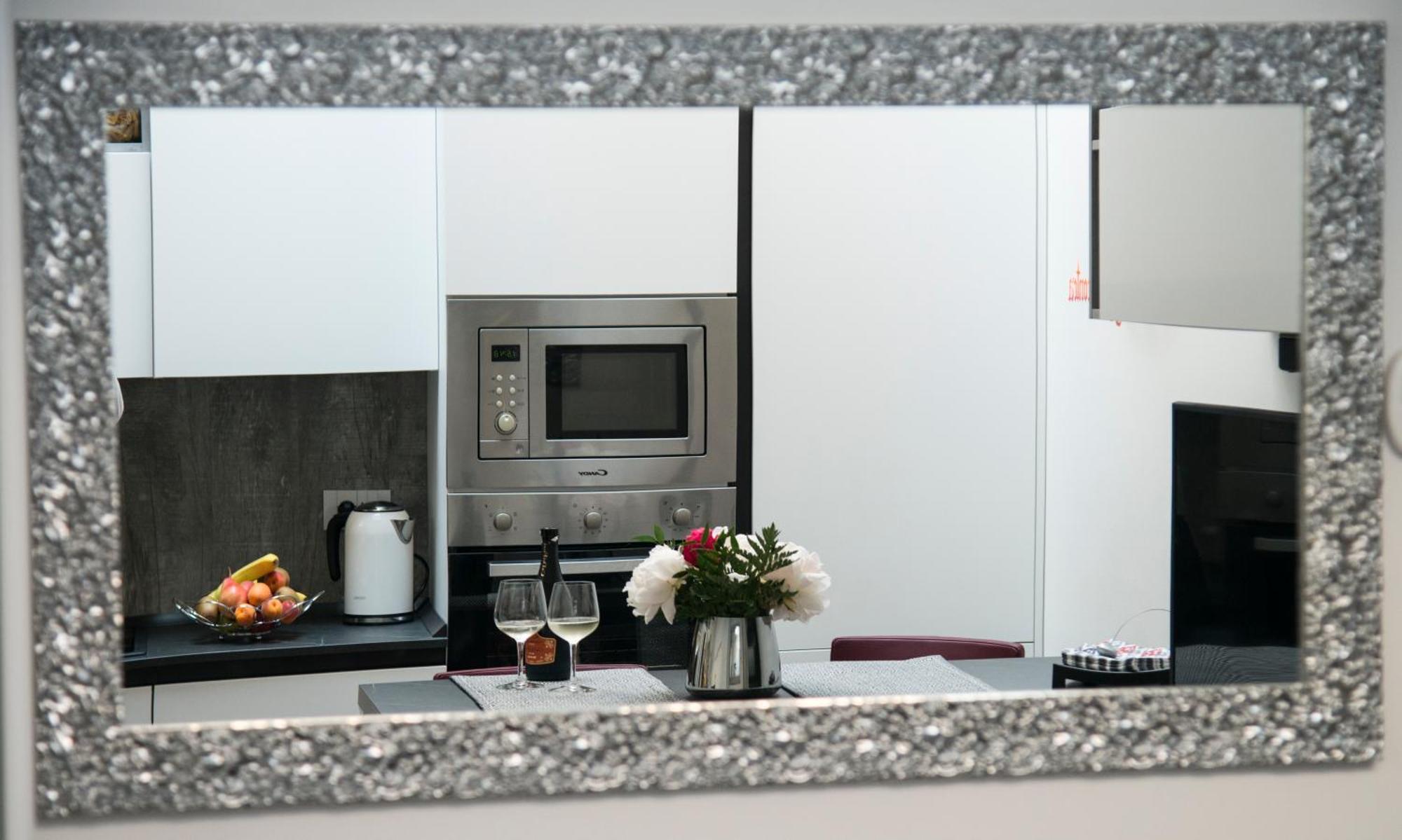 La Viscontea Apartment Lecco Bagian luar foto