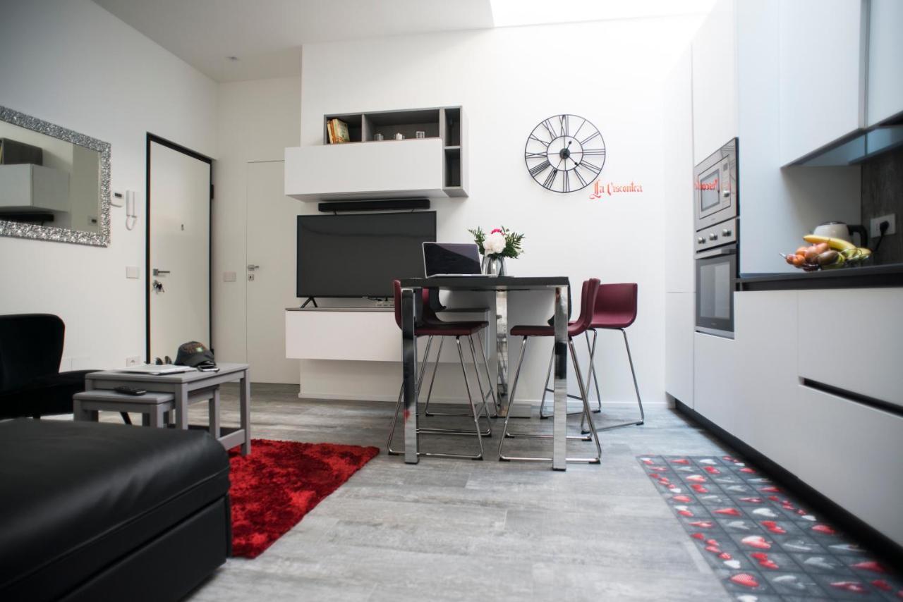 La Viscontea Apartment Lecco Bagian luar foto