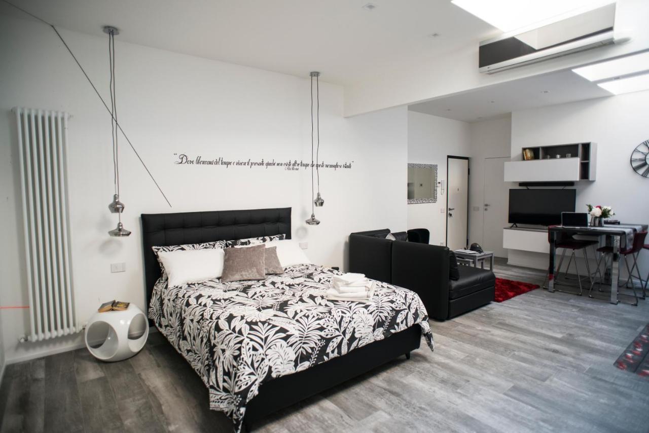 La Viscontea Apartment Lecco Bagian luar foto